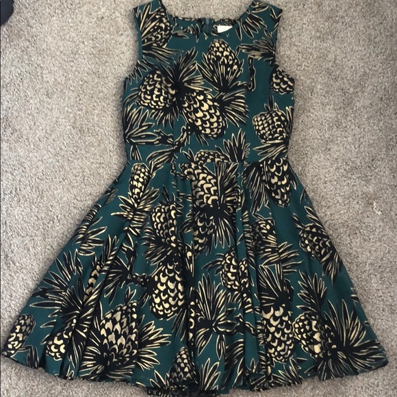 Green Cocktail Pineapple dress - Picture 1 of 3